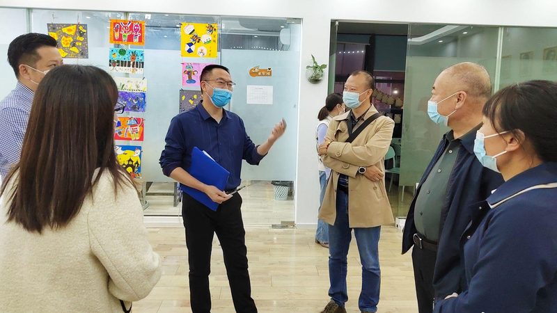 少儿编程教材，价格背后的考量因素