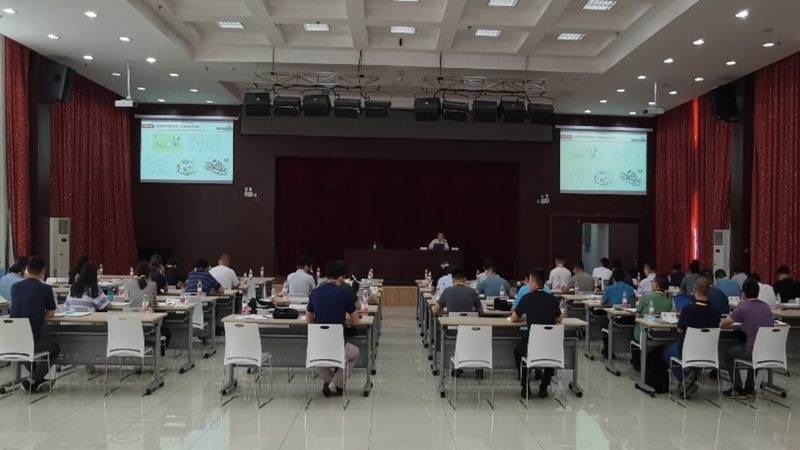 公路建造师培训报名条件揭秘：流程详解与注意事项**