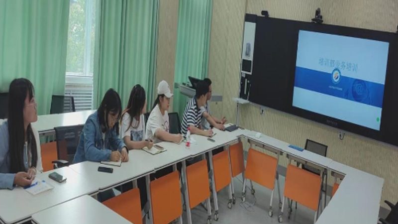 在众多报价中，企业如何判断性价比呢？以下是一些建议：