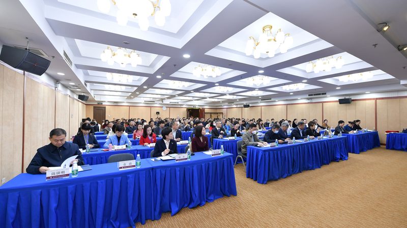 成人高考网上报名入口：揭秘成人教育报名流程